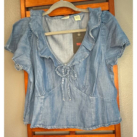 Levi’s Sz L Denim Crop Lightweight Top Ruffle Neckline Short Sleeve | NWT - Picture 1 of 8